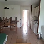 Apartment Appt Hameau Du Avec Piscine Et Vue Sur Le Marciac