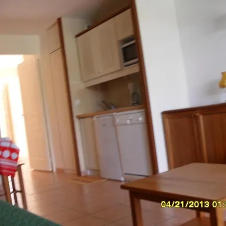 Апартаменты Appt Hameau Du Avec Piscine Et Vue Sur Le