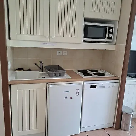 Appt Hameau Du Avec Piscine Et Vue Sur Le Apartmán *