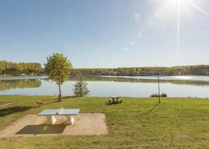 Appt Hameau Du Avec Piscine Et Vue Sur Le *