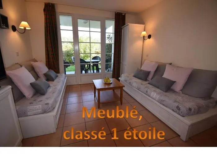 Appt Hameau Du Avec Piscine Et Vue Sur Le *